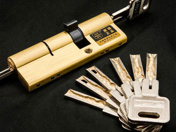 英吉沙24小时上门开锁公司